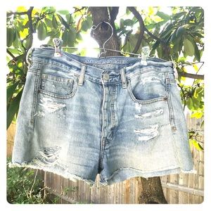 High waisted denim shorts